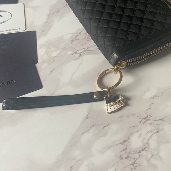 Prada Black Tessuto Quiltin Nylon/Leather Wallet - Picture 11 of 11
